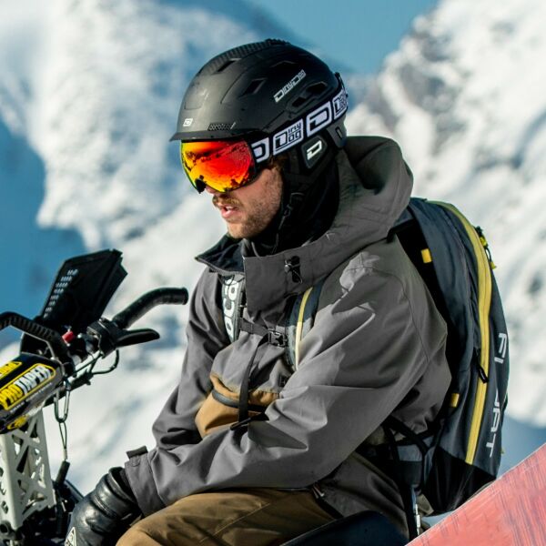 /images/category/main/59_Snow-Helmets-category.jpg